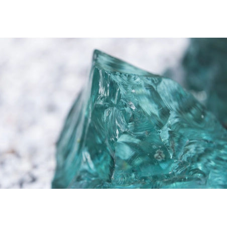 BLOC DE VERRE VERT 70/120MM                                    PALETTE GRILLAGEE